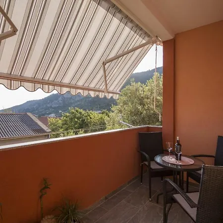 Little Bee Apartamento Komiža